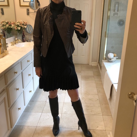 McGinn leather motorcycle jacket, Sz S - Picture 3 of 13